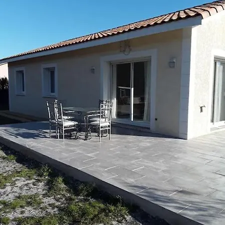 Holiday home En Bordure De Foret . Onesse-et-Laharie